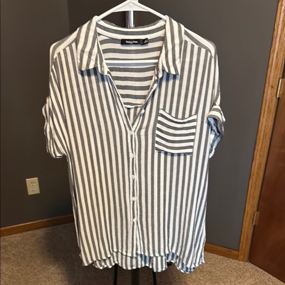 Doe & Rae Striped Button-Down Shirt in Gray and White